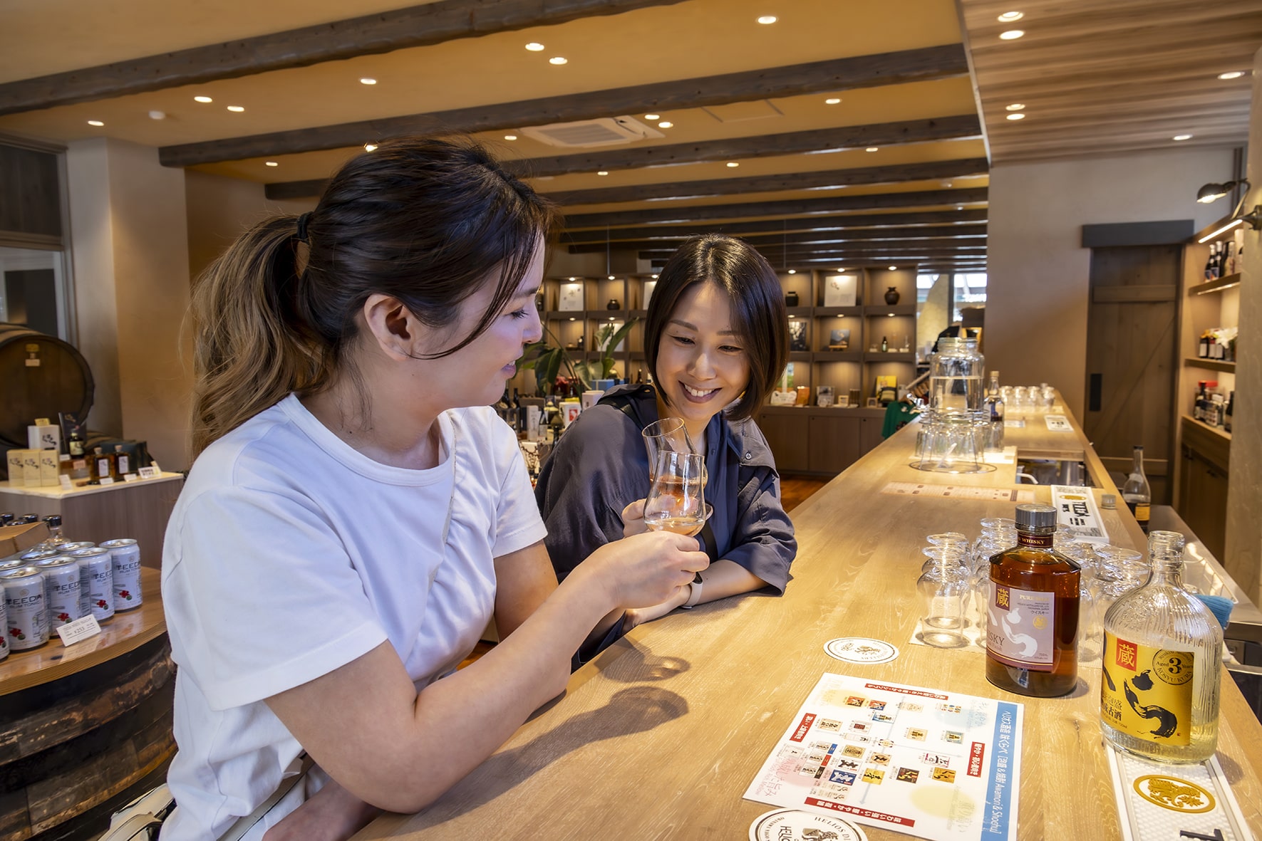 沖縄のお酒の試飲体験